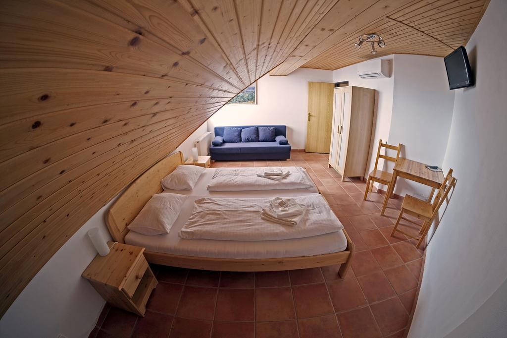 Hotel Kreta Kutná Hora Dış mekan fotoğraf