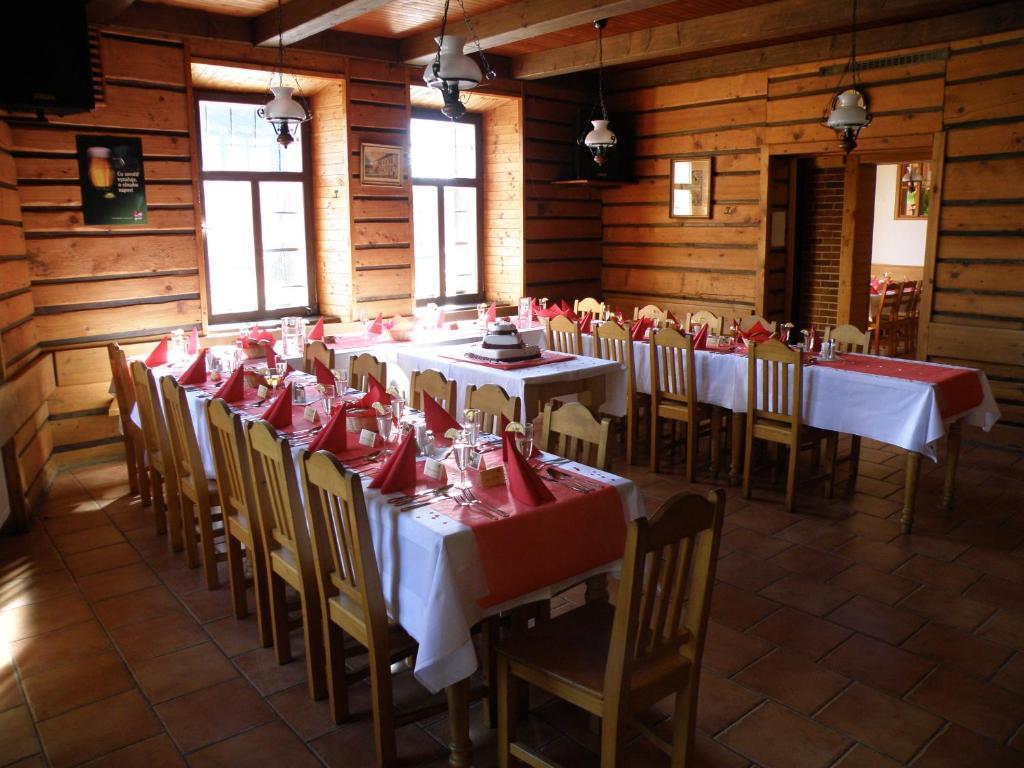 Hotel Kreta Kutná Hora Dış mekan fotoğraf