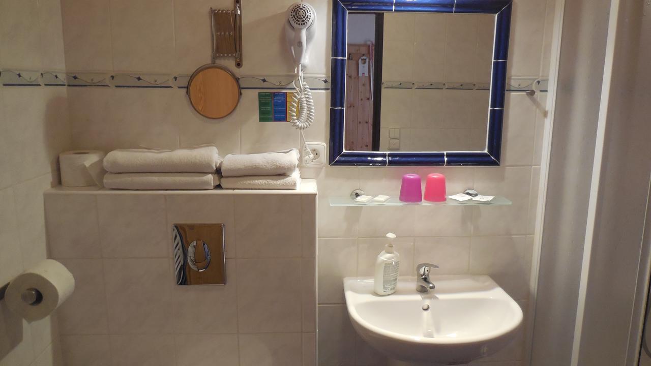 Hotel Kreta Kutná Hora Dış mekan fotoğraf