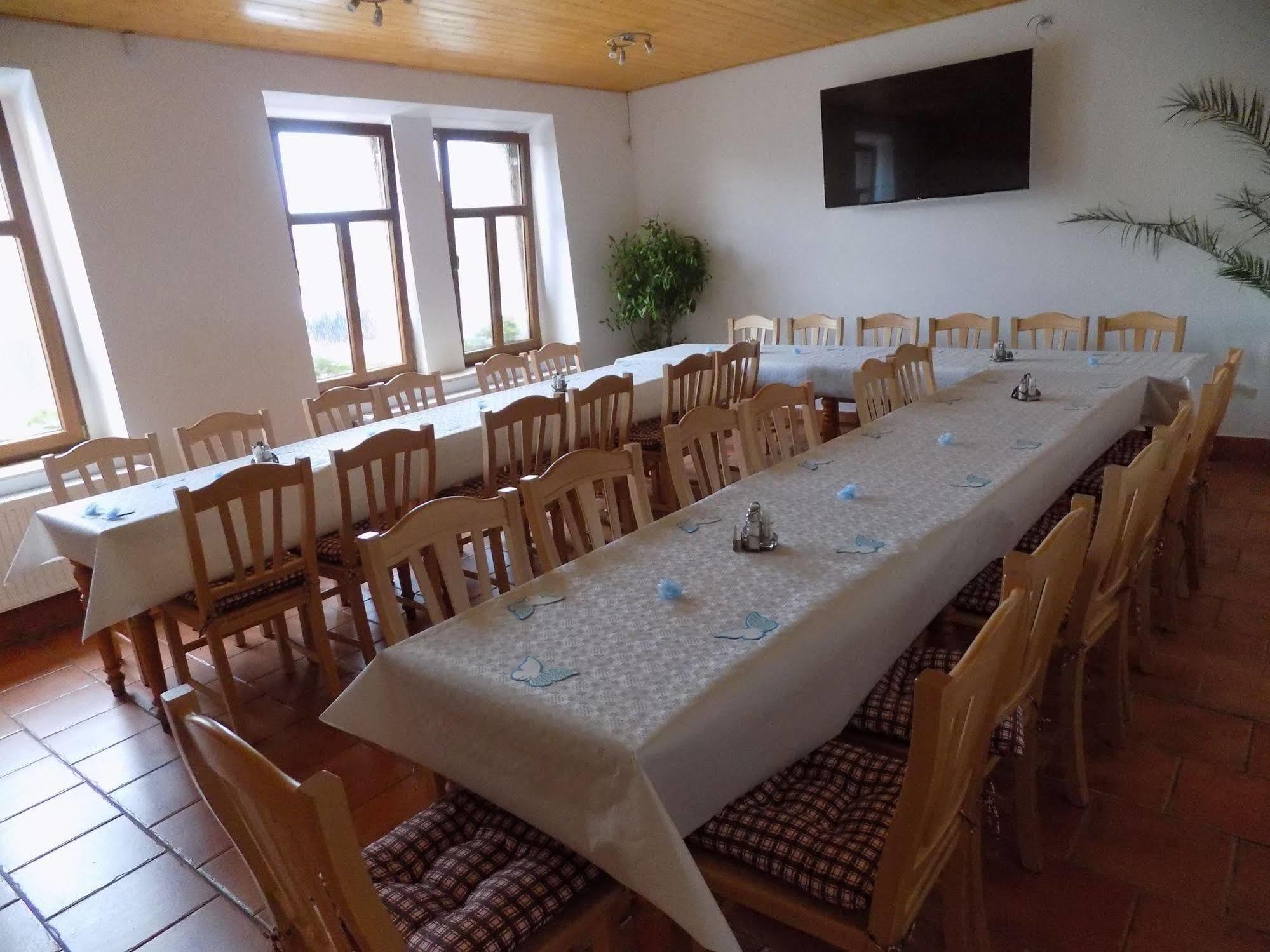 Hotel Kreta Kutná Hora Dış mekan fotoğraf